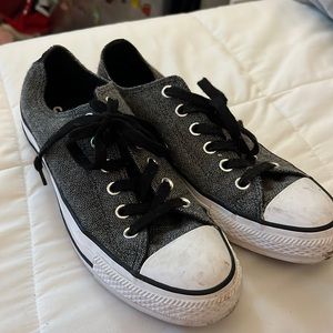 Women’s gray Converse, size 8